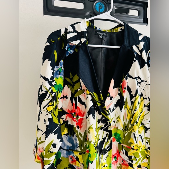 Notations Women's Floral Blouse - Black, Green, Red, Yellow - Picture 6 of 6